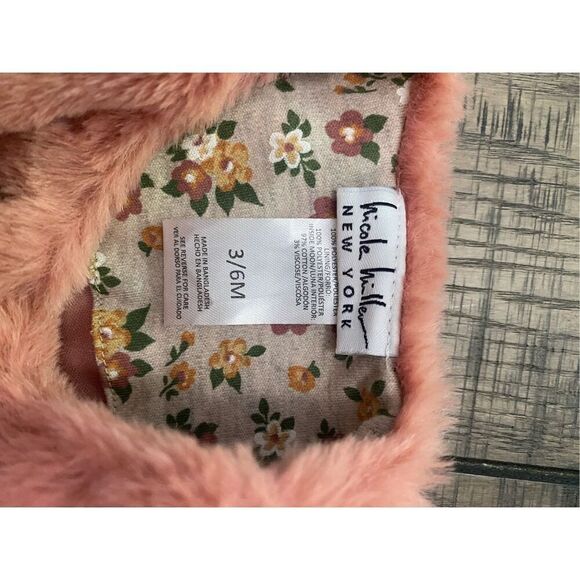 Nicole Miller faux fur baby vest - Picture 4 of 4